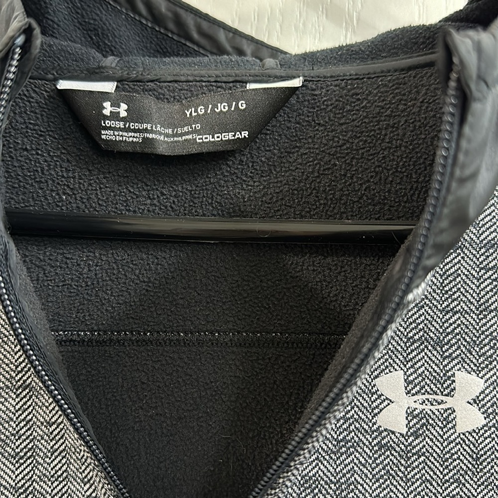 Under Armour Softshell Jacket - Picture 4 of 5